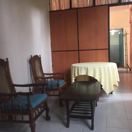 Hotel Shalini Анурадхапура Экстерьер фото