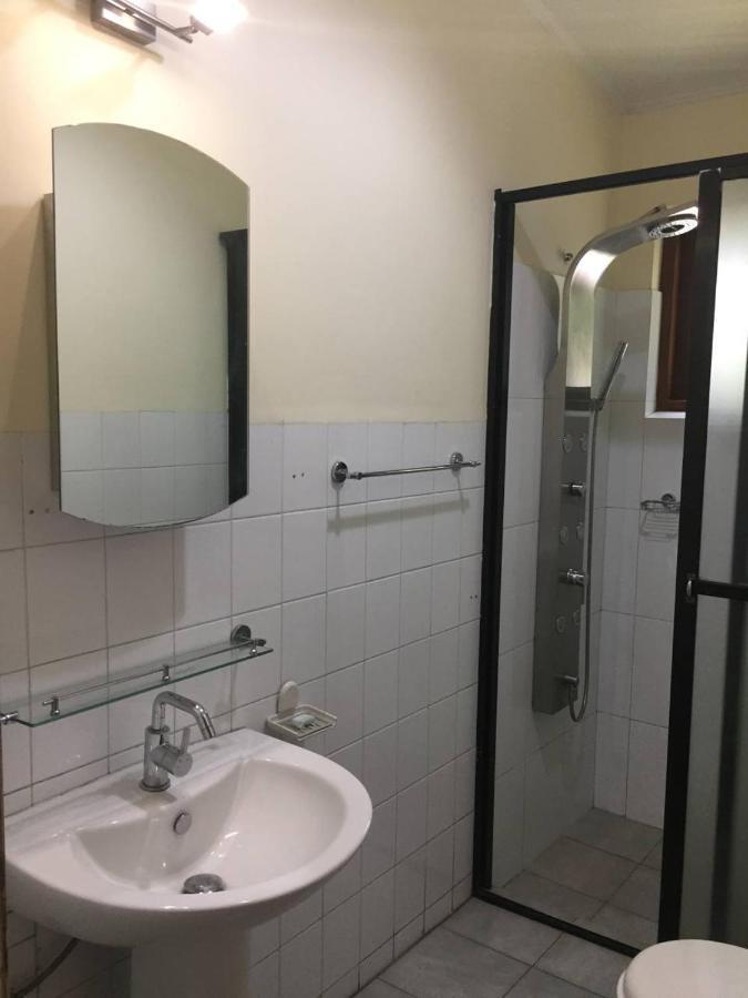 Hotel Shalini Анурадхапура Экстерьер фото