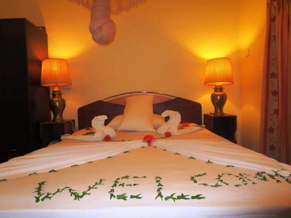 Hotel Shalini Анурадхапура Экстерьер фото