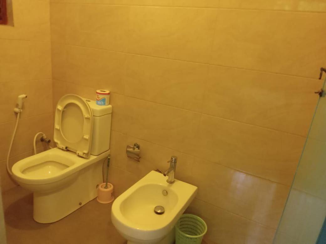 Hotel Shalini Анурадхапура Экстерьер фото